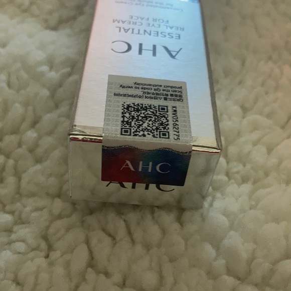 AHC Real eye cream for face NWT - Picture 9 of 9